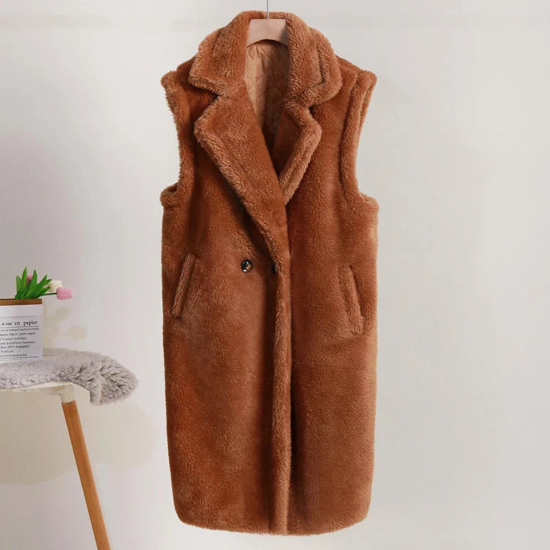 Petronella | Manteau d’hiver sans manches en peluche pour femme